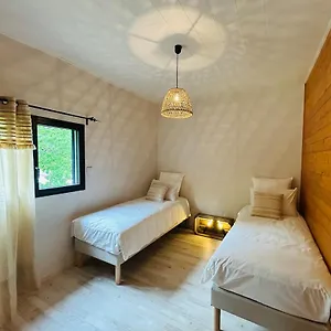 gite-ethic-simple-chic.midi-pyreneeshotels.com/