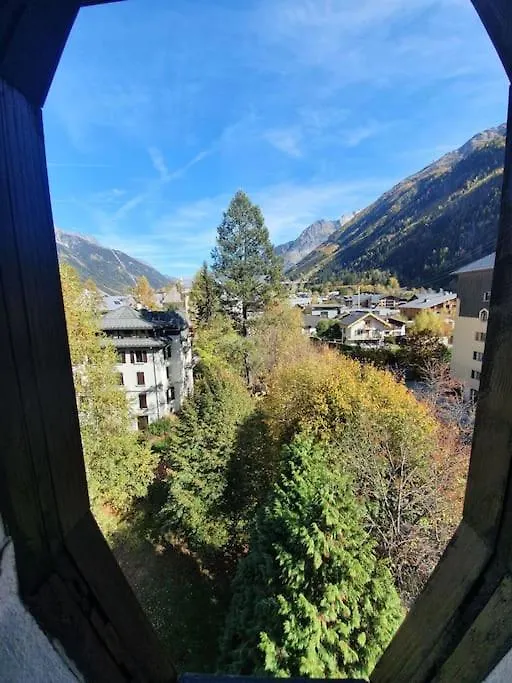 Appartement Superbe 2 pièces, centre vue Mont-Blanc à Chamonix France