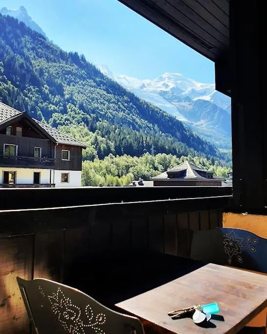 Appartement Superbe 2 pièces, centre vue Mont-Blanc à Chamonix